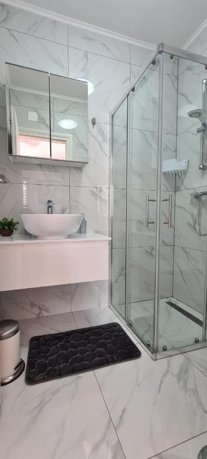Studio Apartman Grzetic Leilighet Šilo Eksteriør bilde