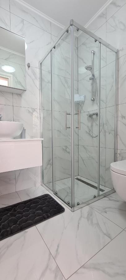 Studio Apartman Grzetic Leilighet Šilo Eksteriør bilde